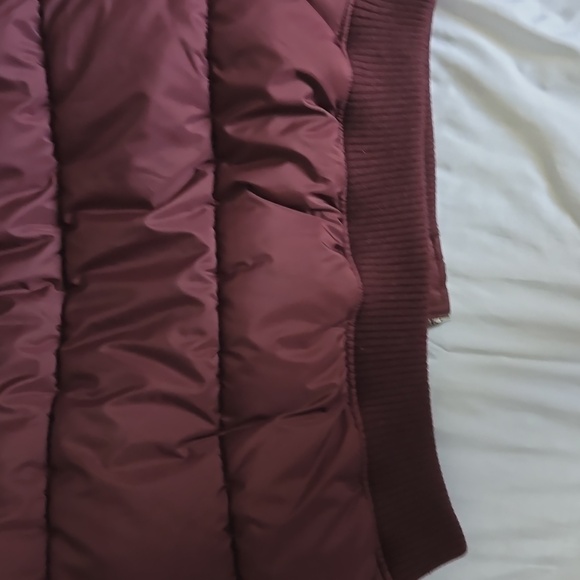 Jacket - Picture 10 of 12